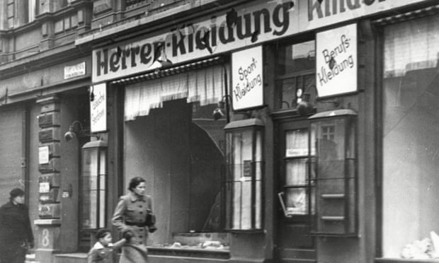 Almanya'daki Yahudi Katliamı 80. yılında anılıyor